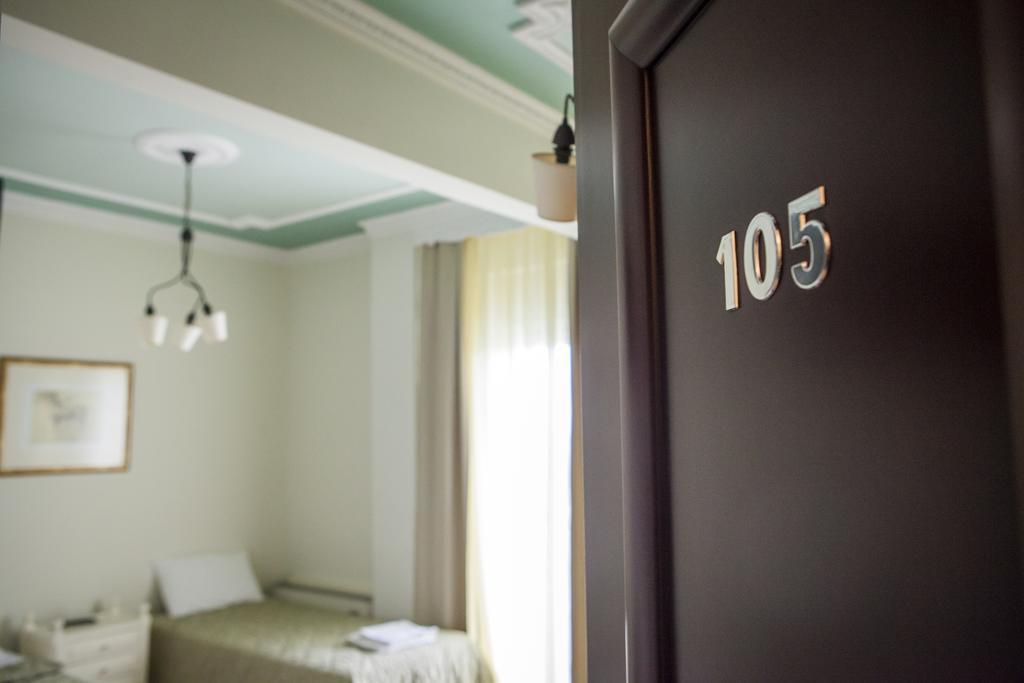 Hotel Zografos Paralía 외부 사진